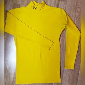 Yellow💛Under Armour ColdGear long sleeve top.